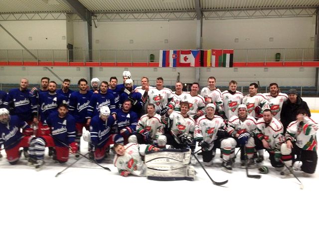 Хоккейная команда «Миасс-сити» выиграла матч с Канадой