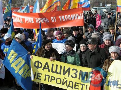 Миасцы на митинге решали, что лучше для Украины