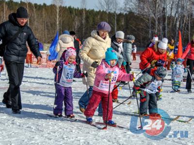Сотни жителей ЗАТО вышли на «Озёрскую лыжню–2014»   