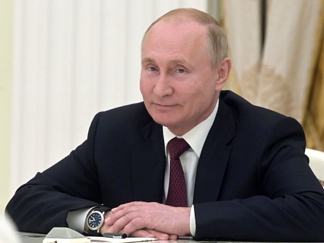 Путин внёс законопроект о звании «Город трудовой доблести»
