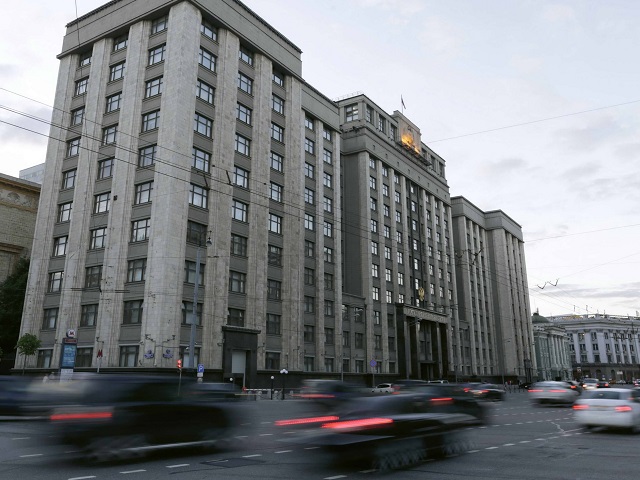 В России расширили список лиц, которым может звонить задержанный