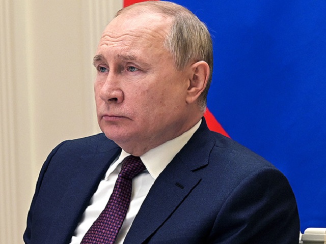 Путин пообещал семьям погибших военных на Украине по 7,4 млн рублей