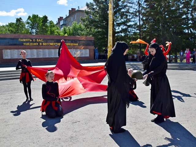 В Южноуральске прошел митинг в честь дня памяти и скорби