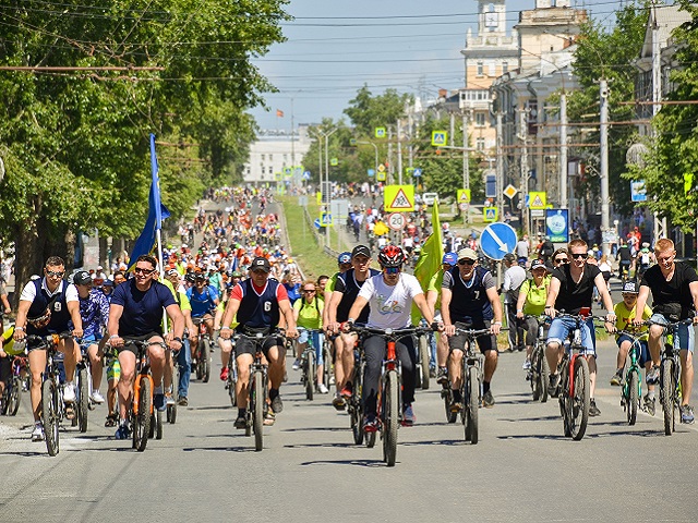 Челябинцев приглашают принять участие в областном велопараде