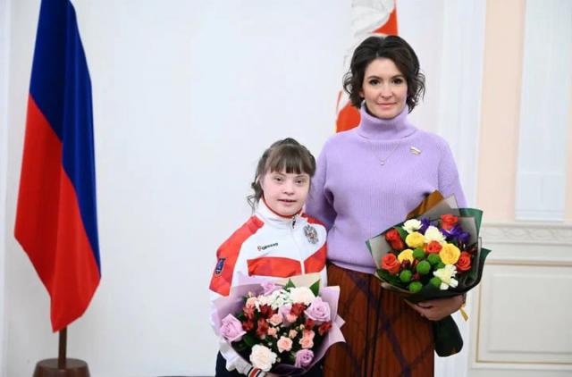 Гимнастка из Челябинска с синдромом Дауна Арина Кутепова выступит на Олимпиаде в Германии