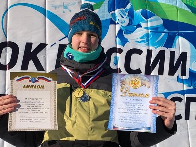 Южноуральский лыжник завоевал золотую медаль Кубка России