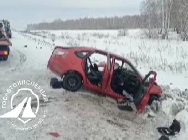 На Южном Урале два человека погибли и пятеро пострадали в массовой аварии