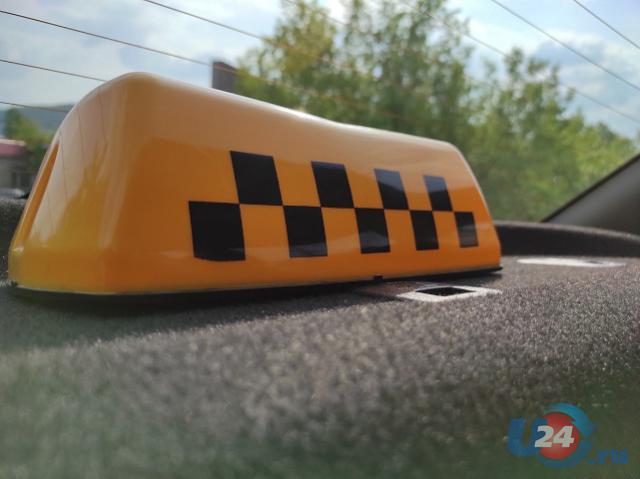 В Челябинской области пассажир напал на водителя такси