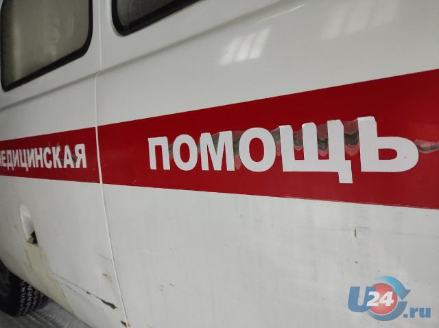 В Челябинске женщина попала под колеса иномарки, перебегая дорогу на красный
