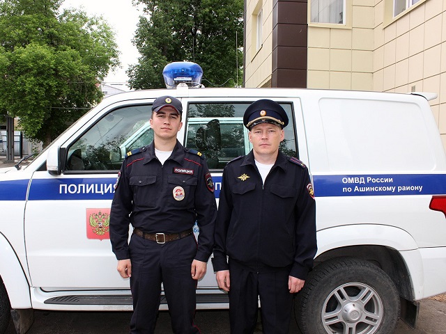 В Челябинской области полицейские спасли людей на пожаре 