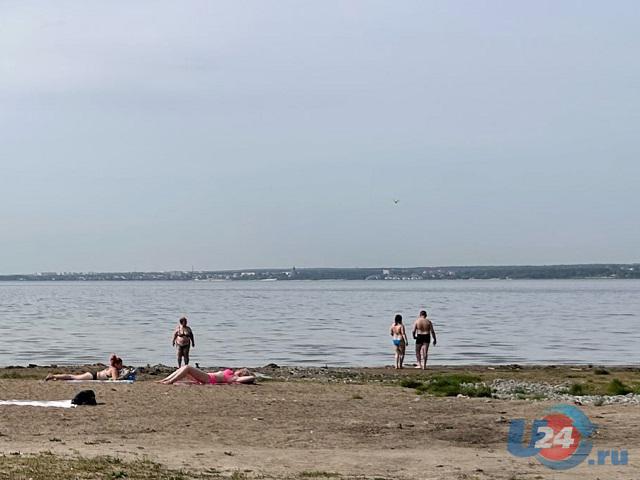 Полиция взяла под охрану пляжи в Челябинской области