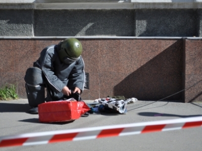 Бдительные горожане обнаружили в центре Челябинска подозрительную сумку