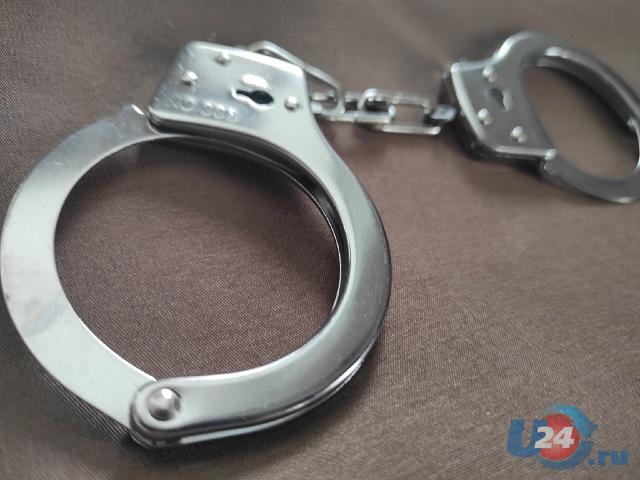 В Челябинской области арестовали мужчину, напавшего с оружием на пассажиров рейсового автобуса