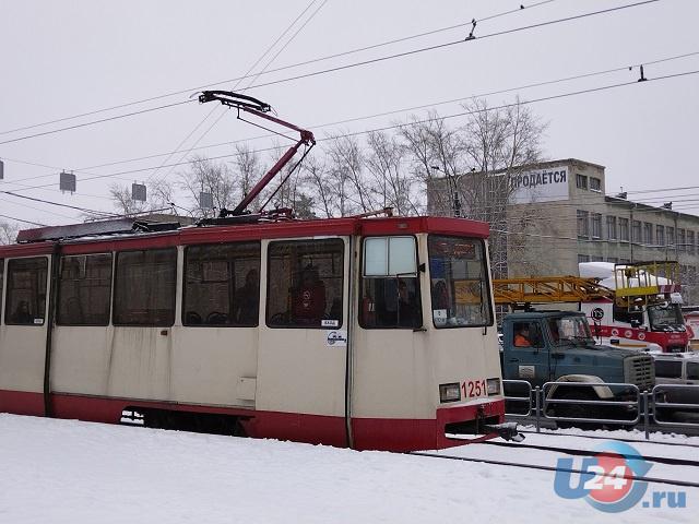 В Челябинске 13-летний подросток обстрелял трамвай