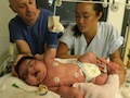 В Китае родился ребёнок-гигант
