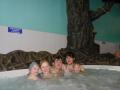 Воспитанникам детского дома запомнился магнитогорский аквапарк