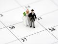 Дату свадьбы дадут выбрать, переписку в интернете сохранят: что изменится в жизни россиян в октябре
