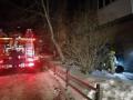 В Челябинской области пожарные спасли восемь человек из горящего дома 