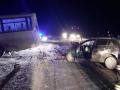 В Челябинской области пассажирка легковушки погибла в аварии с автобусом