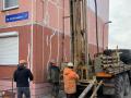 Возле дома в Челябинске, где провалился грунт, смонтировали подпорную стену