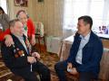 Глава Южноуральска поздравил ветеранов с Днем Победы