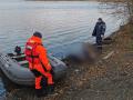 Южноуралец утонул в городском пруду во время рыбалки