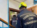 Южноуральские спасатели обнаружили в квартире тело пенсионера