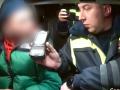 В Челябинской области пьяный водитель протащил по дороге инспектора ДПС