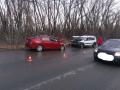На Южном Урале автомобилистка устроила лобовое столкновение двух автомобилей 