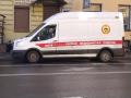 В Челябинске автомобилистка врезалась в стену дома и попала в больницу с ожогами