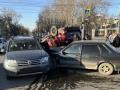 В Челябинске произошло массовое ДТП с переворотом 