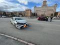 В Челябинске напротив ЮУрГУ столкнулись две легковушки 