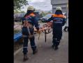 В Челябинской области двухлетняя девочка выпала из окна, оставшись на минуту без присмотра
