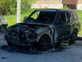 В Челябинской области на парковке сгорел Land Rover