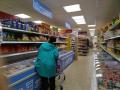 В Госдуме поддержали ограничение наценки на социально значимые продукты в России