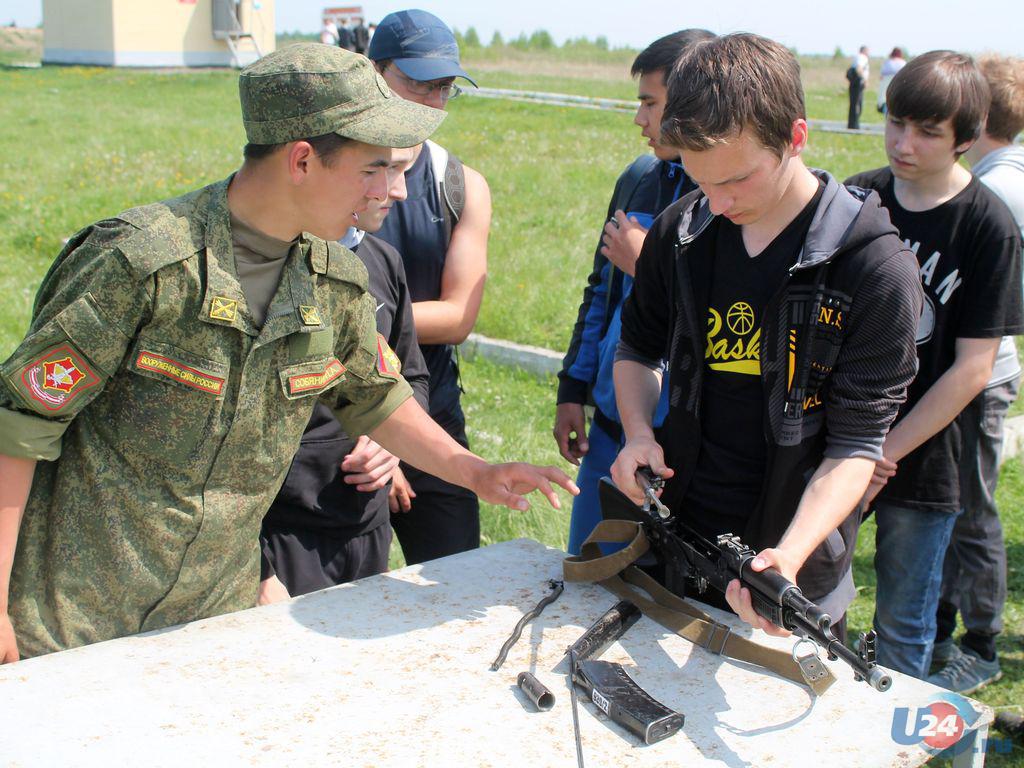 Обучающие сборы. Военно-полевые сборы для школьников. Военно учебные сборы для старшеклассников. Школьники военные сборы. Военные сборы старшеклассников.